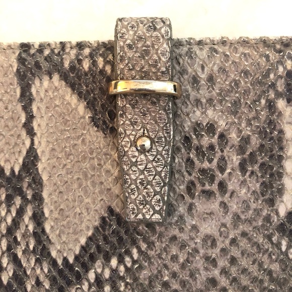 Cole Haan IPad/Tablet Case - Picture 3 of 7